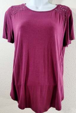 Rewind Burgundy Round Neck Lace Crochet Shoulders Top Medium Lightweight Soft